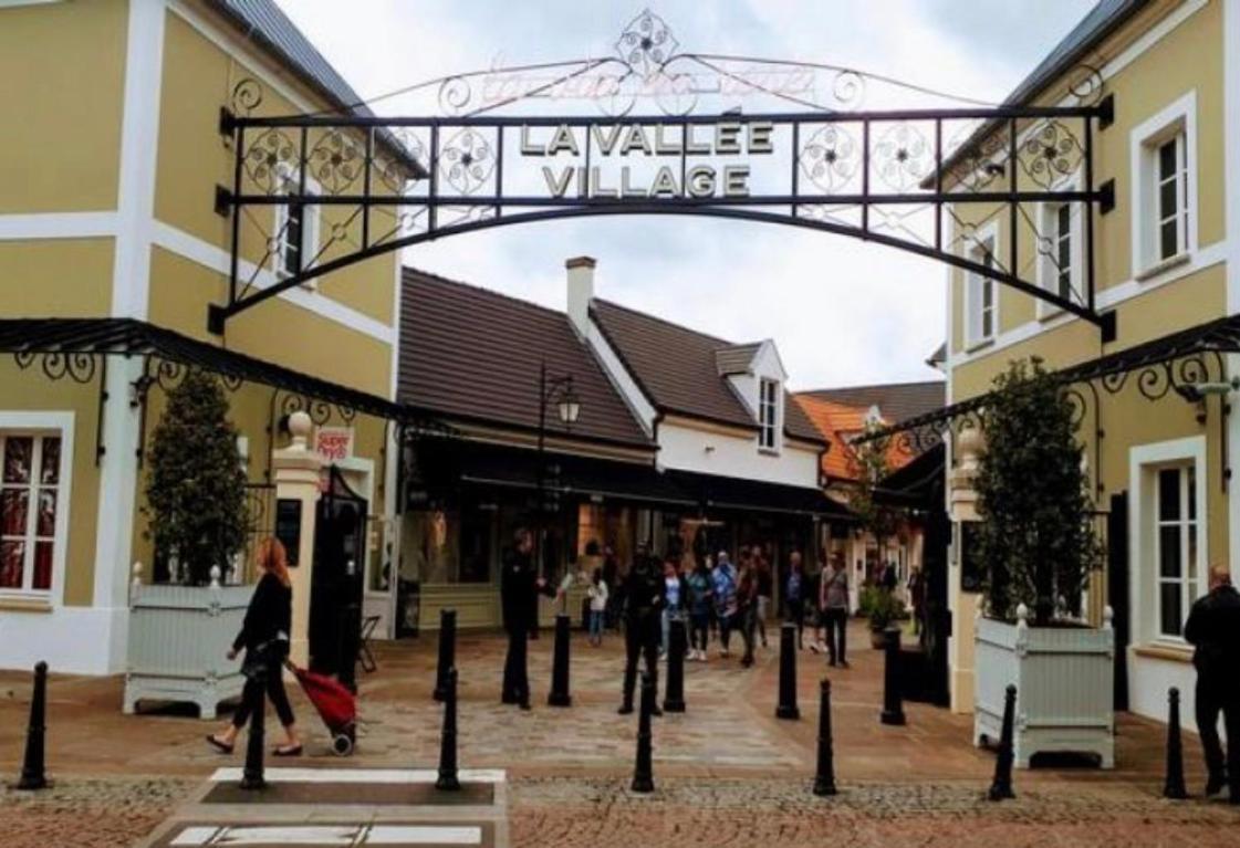 Studio134 Lagny Sur Marne Pres De Disneyland Exterior photo